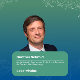 Trabalho de social media para as redes sociais da AHK Rio divulgando o webinar Smart Cities